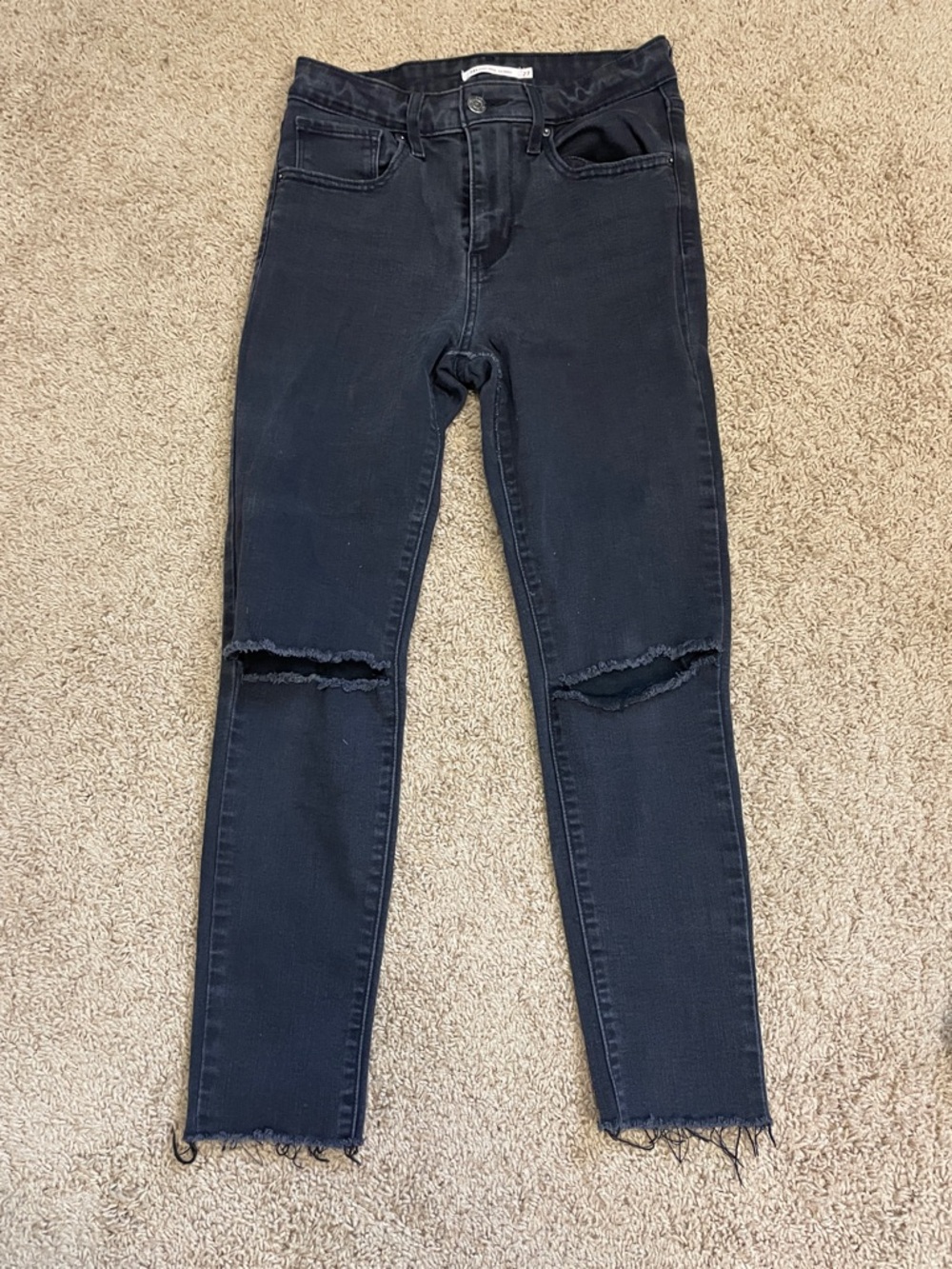 Levi’s Strauss Black Distressed Knee Skinny Jeans